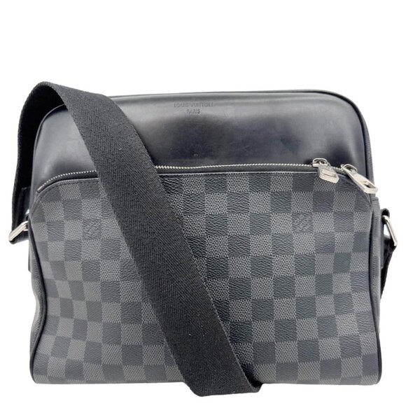 Louis Vuitton  Dayton Reporter PM Damier Graphite Crossbody Bag Black - Picture 1 of 13
